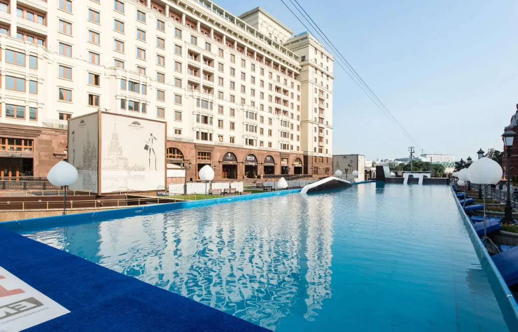 строительство бассейна